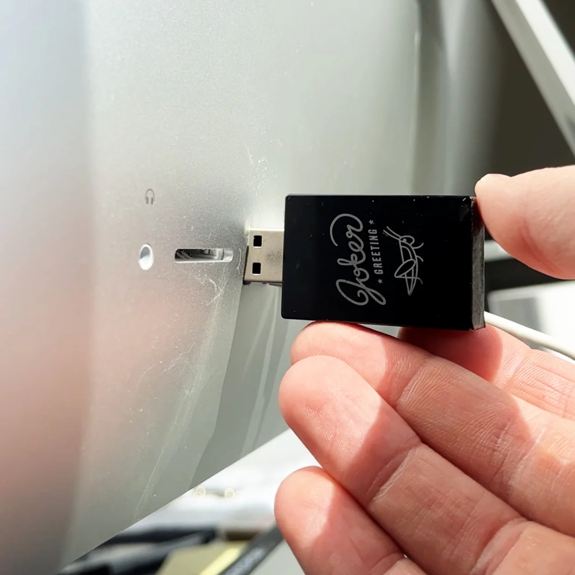 USB Cricket Prank - Image 5